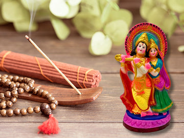RADHA KRISHAN (10 INCH) 10 PCS X 1 CTN (made of clay)